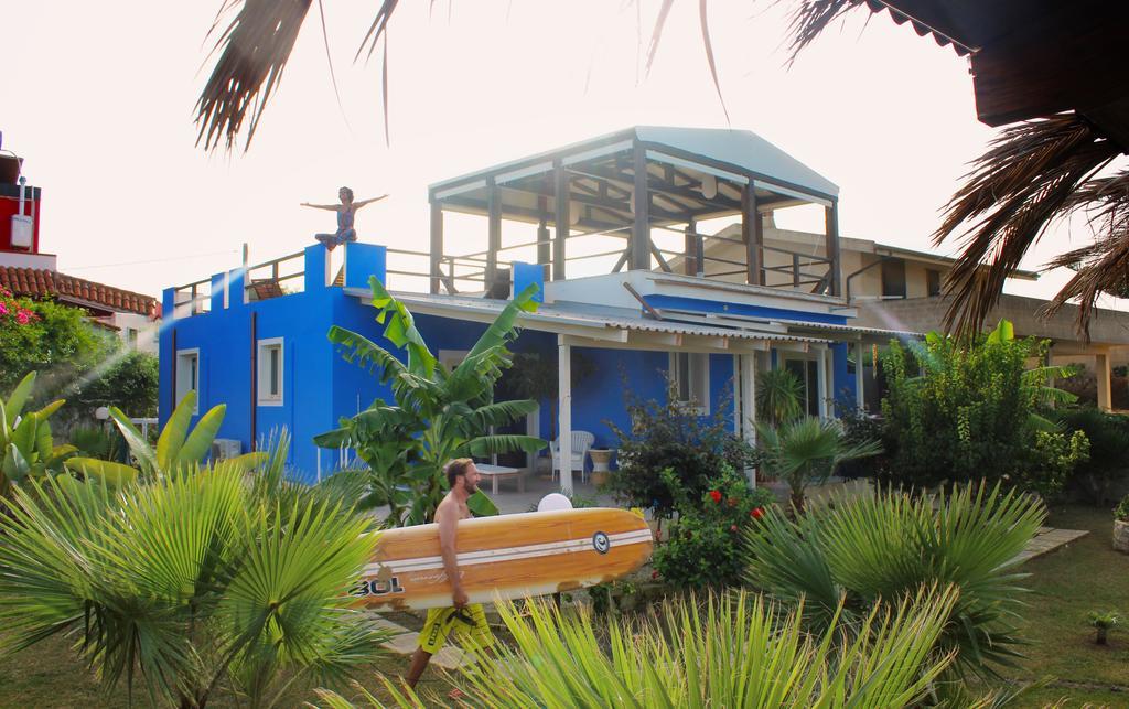 Floripa Surf House Bed & Breakfast Santa Maria Del Focallo Exterior foto